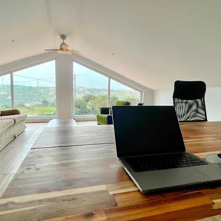 Gæstehus Wild Souls Casais de Sao Lourenco